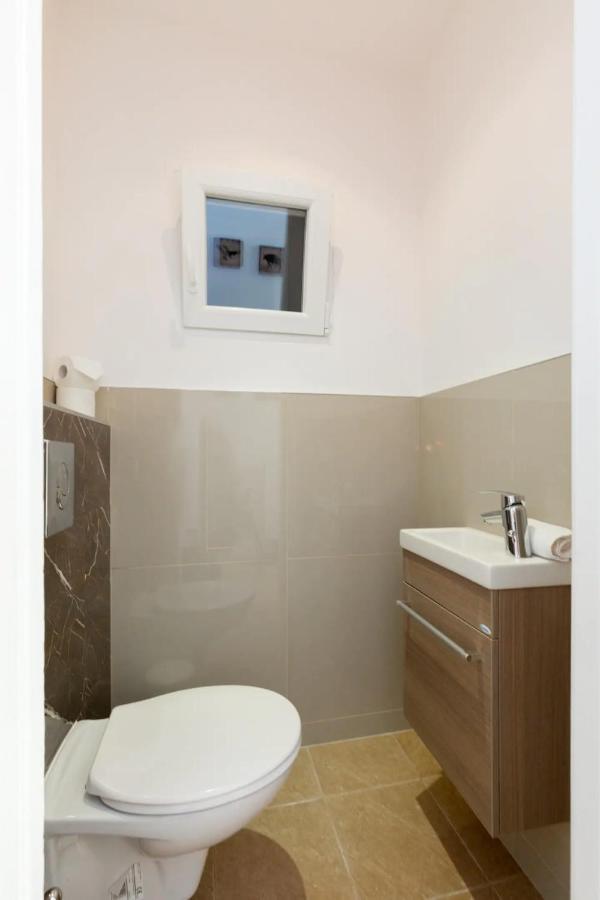 Kresz Geza 29 Westend Station 2 Bedrooms+Living Ac Budapeste Exterior foto