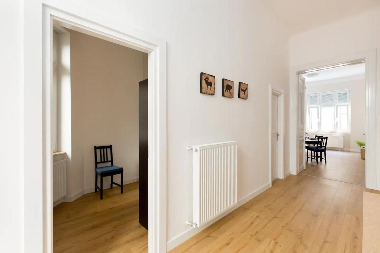Kresz Geza 29 Westend Station 2 Bedrooms+Living Ac Budapeste Exterior foto