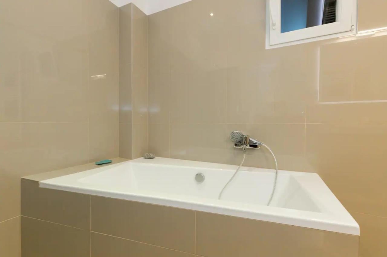 Kresz Geza 29 Westend Station 2 Bedrooms+Living Ac Budapeste Exterior foto